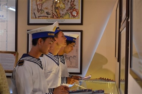 งานนิทรรศการ “หว่างซา-เจื่องซ่าของเวียดนาม-หลักฐานทางประวัติศาสตร์และนิตินัย”